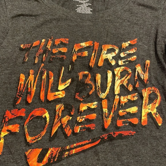 Graphic Tee - Hunger Games catching fire - the fire will burn forever - Picture 2 of 6
